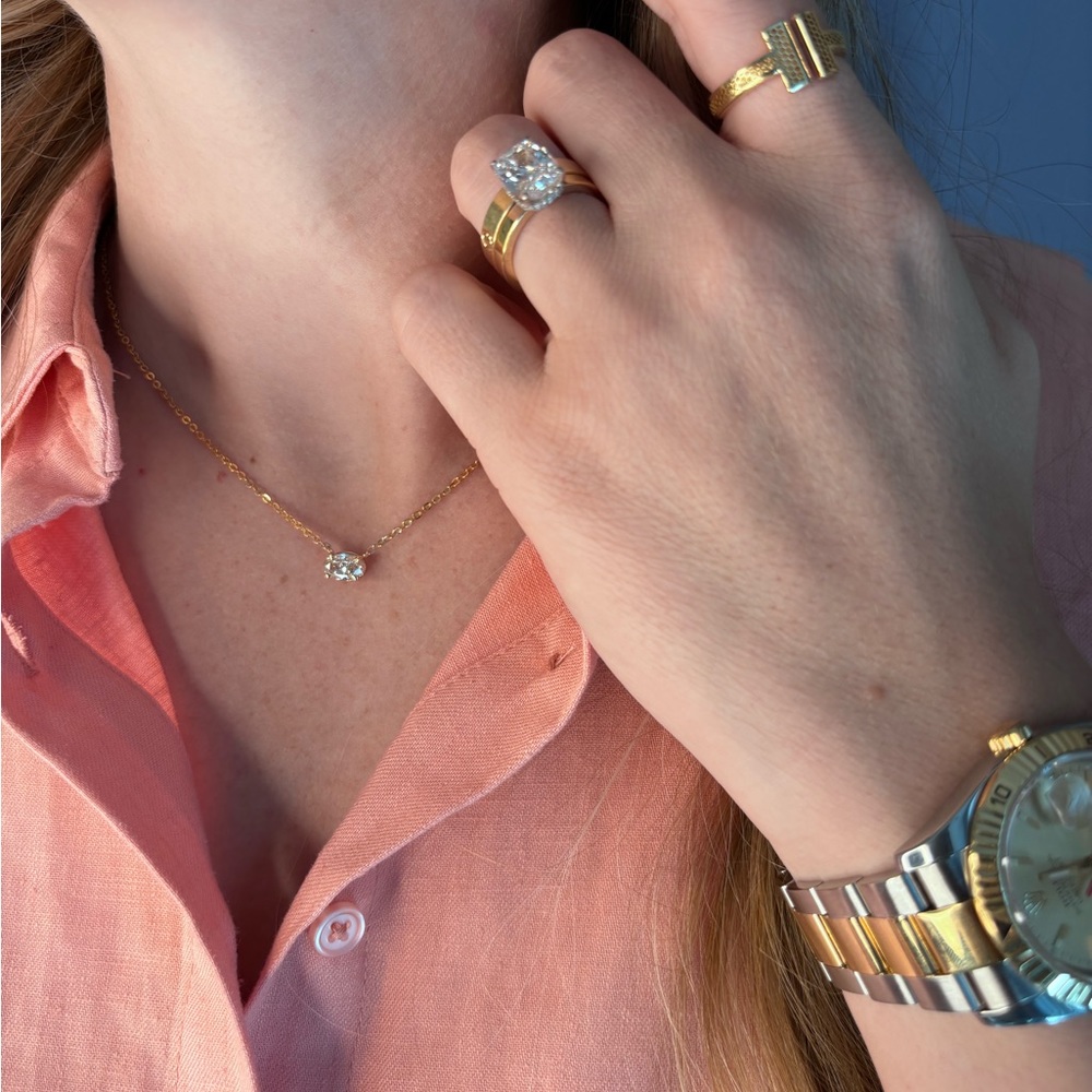 14k East to West Oval Diamond Necklace